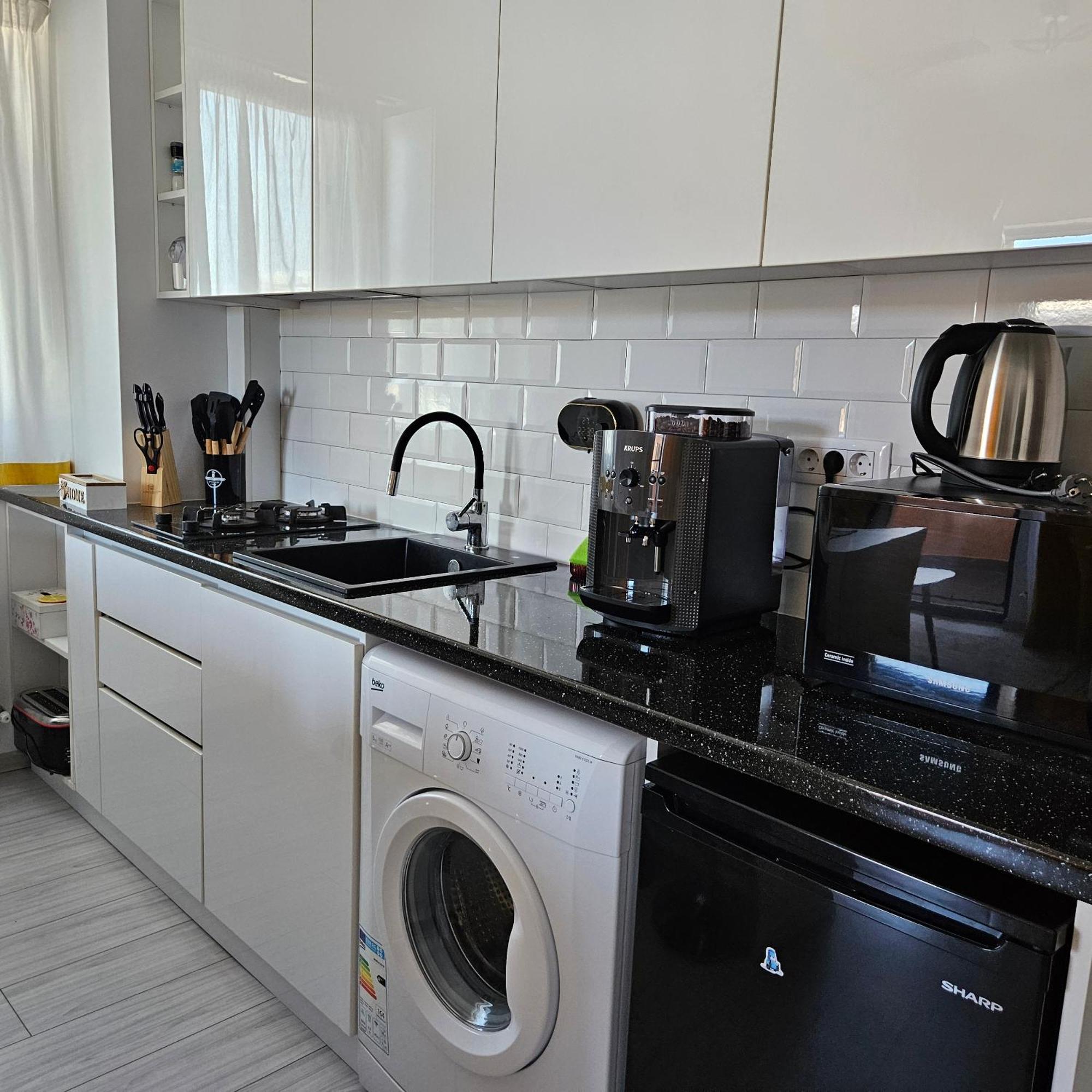 Apartament Dem Radulescu Langa Strand Râmnicu Vâlcea Exterior foto